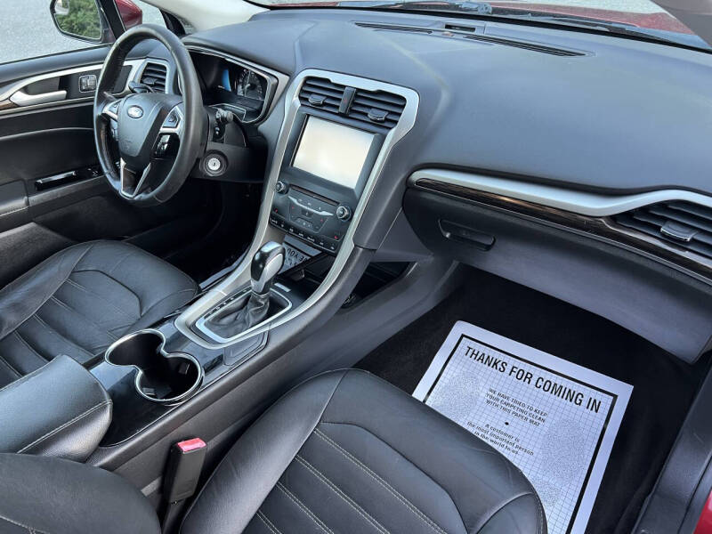 2014 Ford Fusion Hybrid SE