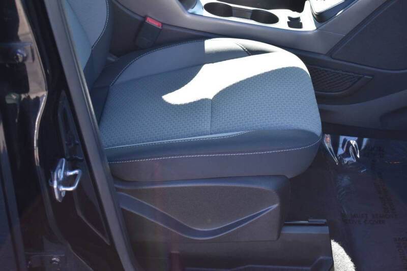 2017 Ford C-MAX Hybrid SE