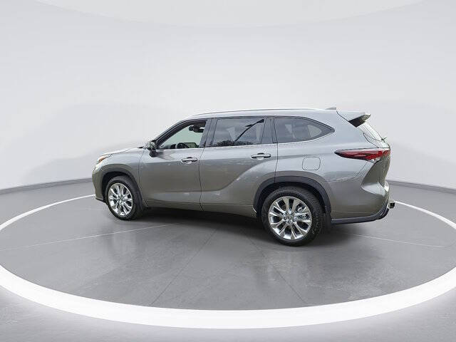 2026 Toyota Highlander Limited