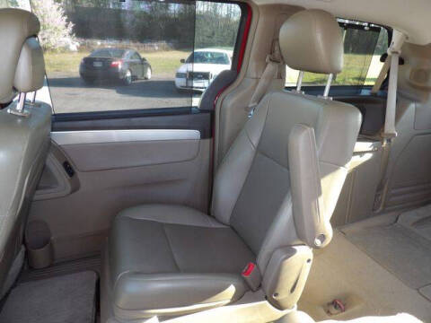 2012 Volkswagen Routan