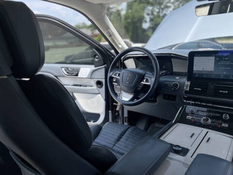 2018 Lincoln Navigator L Black Label