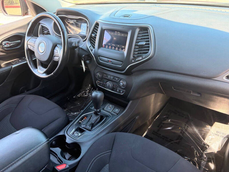 2020 Jeep Cherokee Latitude