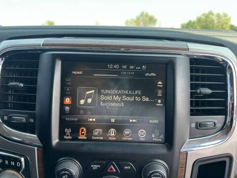 2016 RAM 1500 Laramie