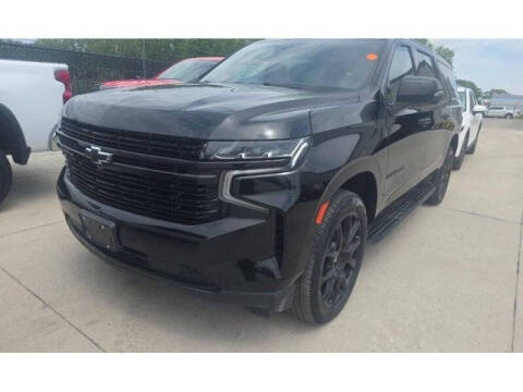 2023 Chevrolet Suburban RST