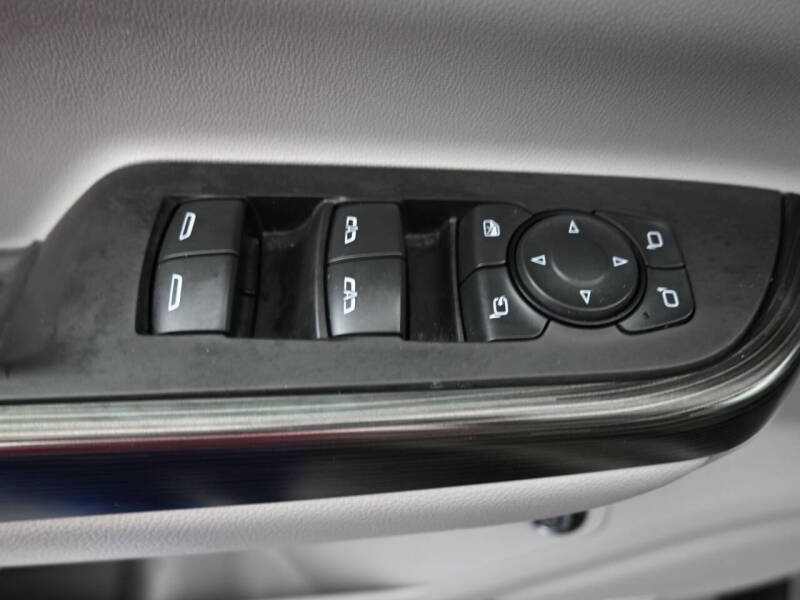2022 GMC Acadia SLT