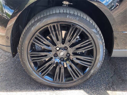 2022 Land Rover Range Rover P525 HSE Westminster Edition