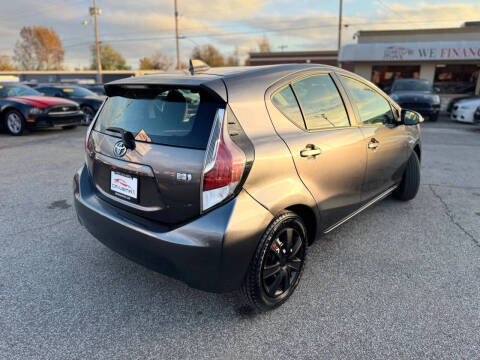 2016 Toyota Prius c