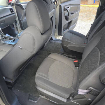 2011 Chevrolet Traverse LT