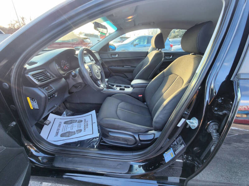 2017 Kia Optima LX