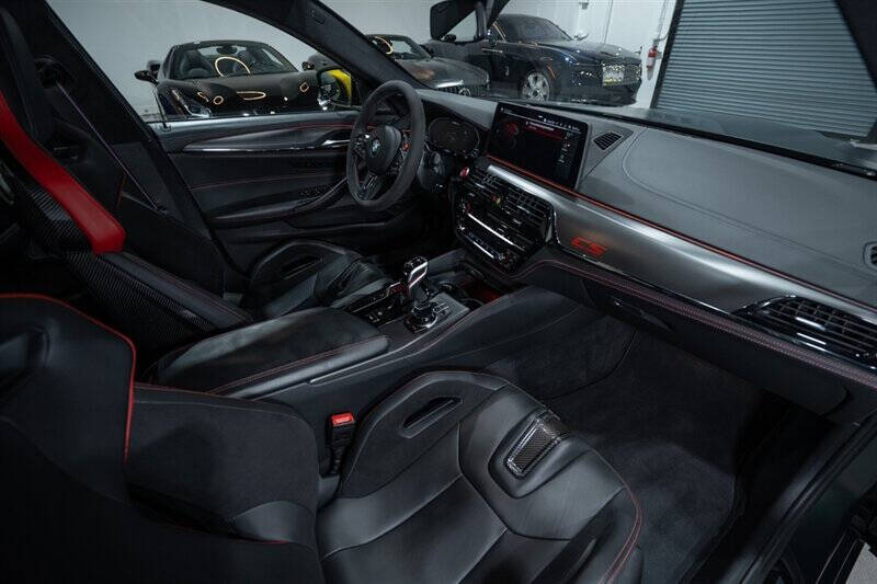 2022 BMW M5 CS