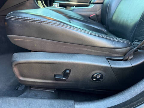 2015 Chrysler 300 Limited