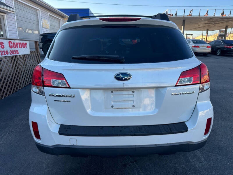 2013 Subaru Outback 2.5i Premium