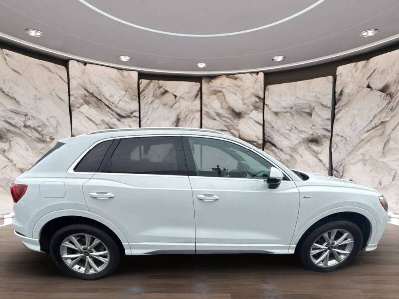 2021 Audi Q3 quattro S line Premium 45 TFSI