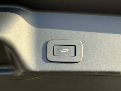 2026 Land Rover Range Rover Evoque P250 Dynamic SE