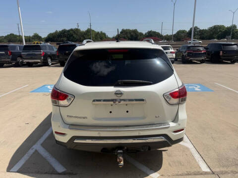 2015 Nissan Pathfinder