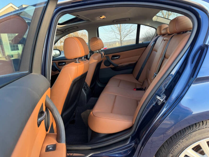 2011 BMW 3 Series 335i