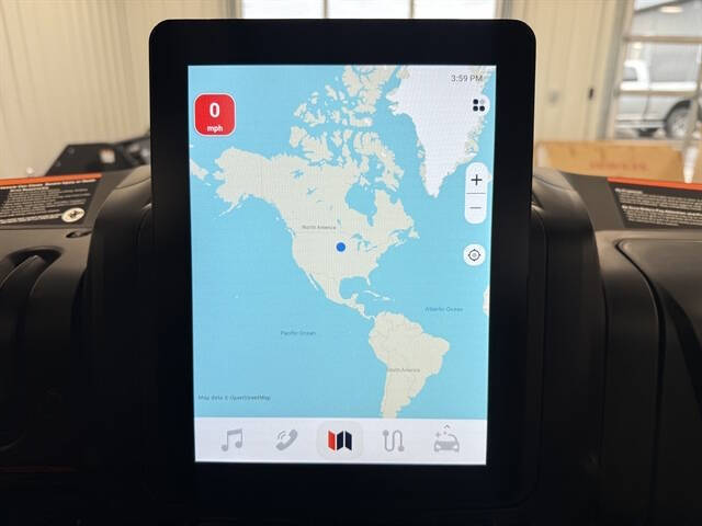 2025 Segway UT10 CREW