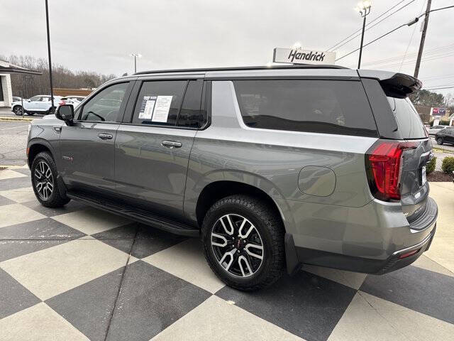 2022 GMC Yukon XL AT4