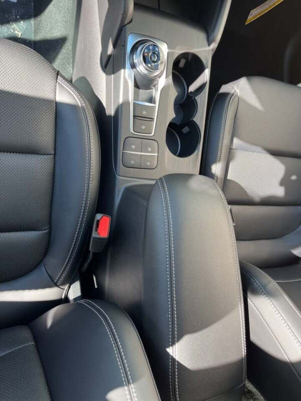 2021 Ford Escape Titanium