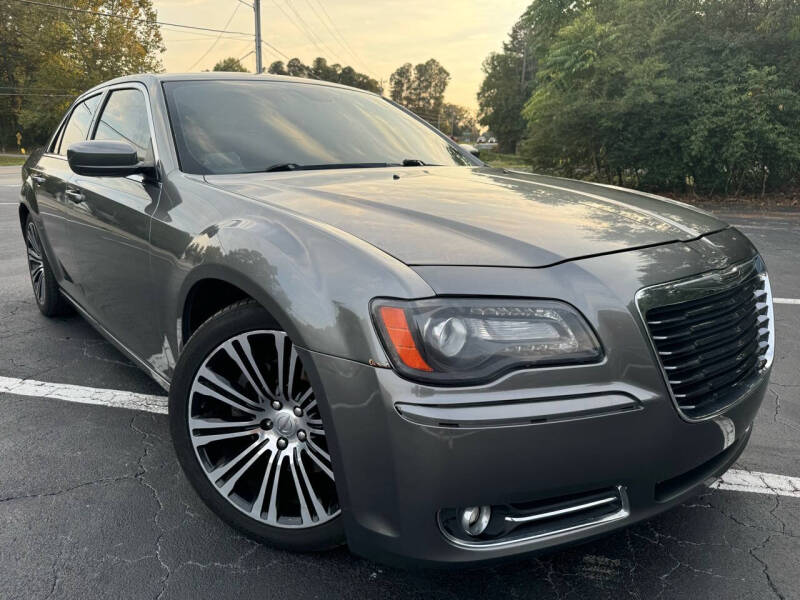 2012 Chrysler 300 for sale at Amazing Luxury Motors LLC in Gainesville GA