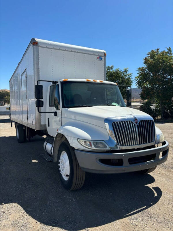 2017 International 26’ Box Truck