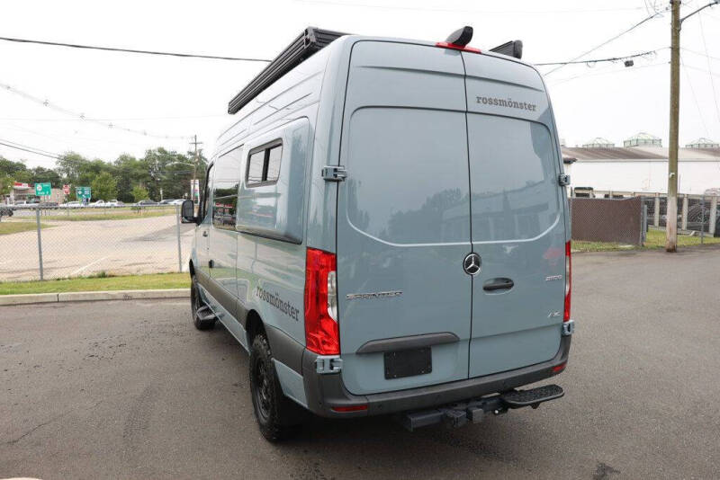 2025 Mercedes-Benz Sprinter 2500