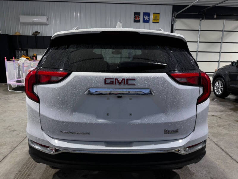 2021 GMC Terrain SLT