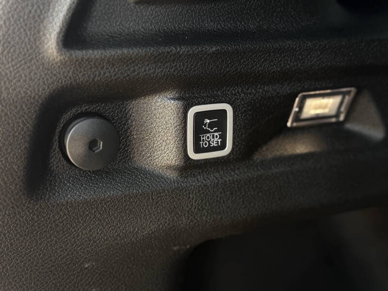 2021 Jeep Grand Cherokee L Laredo