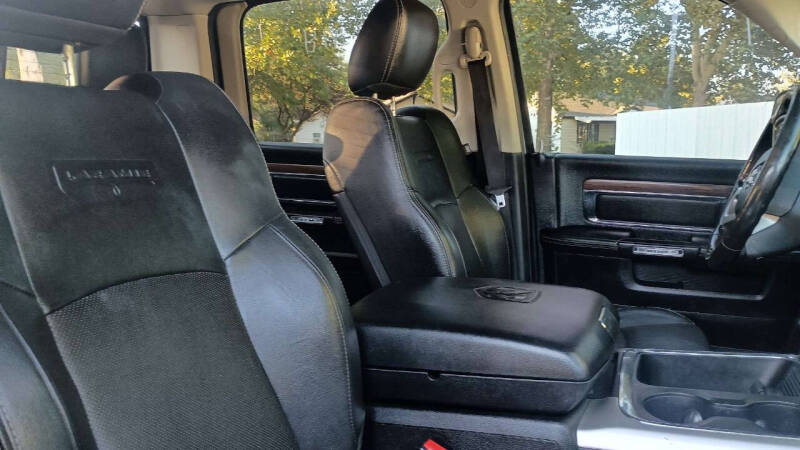 2017 RAM 2500 Laramie