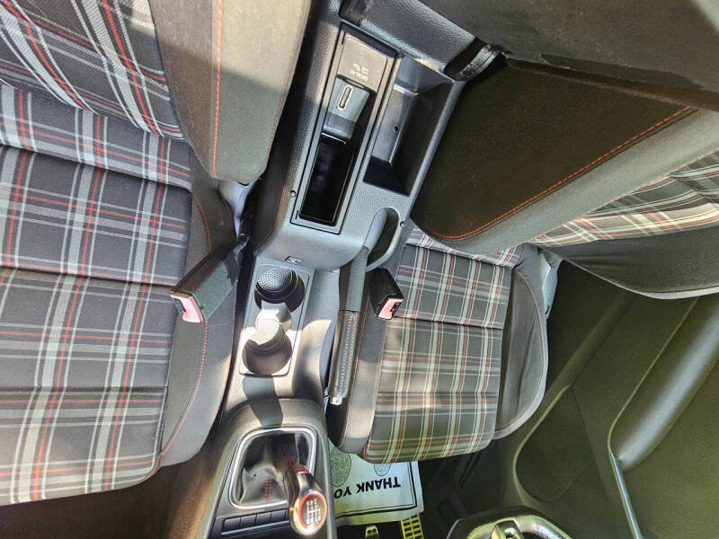 2010 Volkswagen GTI Base PZEV