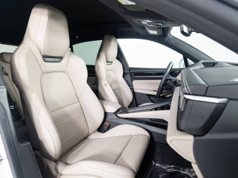 2024 Porsche Macan 4 Electric