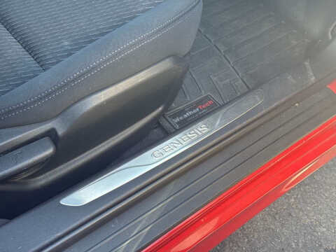 2013 Hyundai Genesis Coupe 2.0T