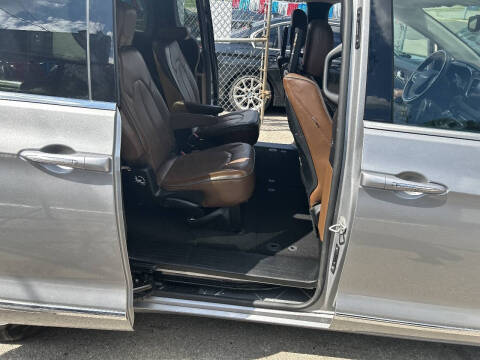2017 Chrysler Pacifica Limited
