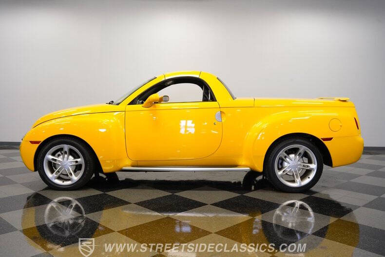 2004 Chevrolet SSR LS