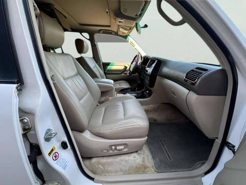 2004 Toyota Land Cruiser