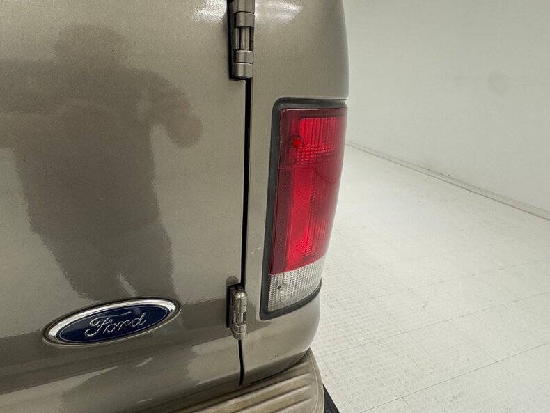 2004 Ford Excursion Limited