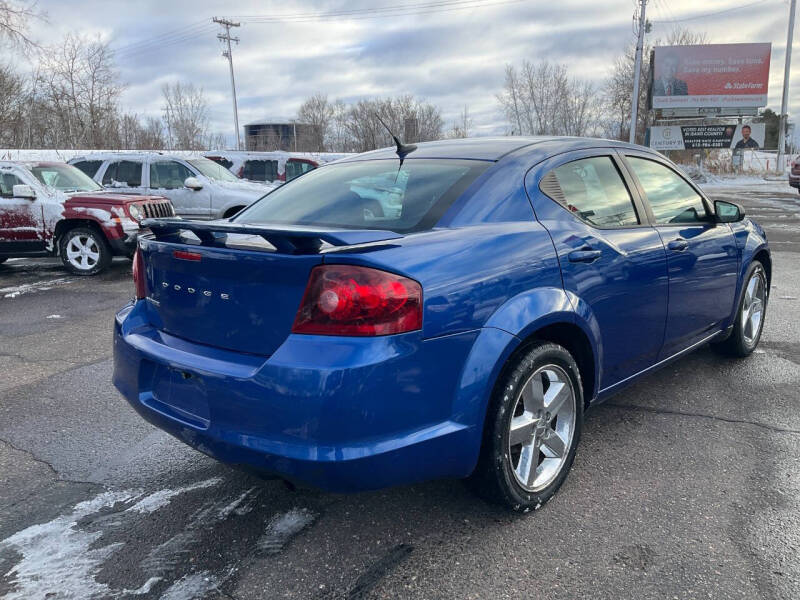2013 Dodge Avenger SE