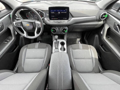 2025 Chevrolet Blazer LT