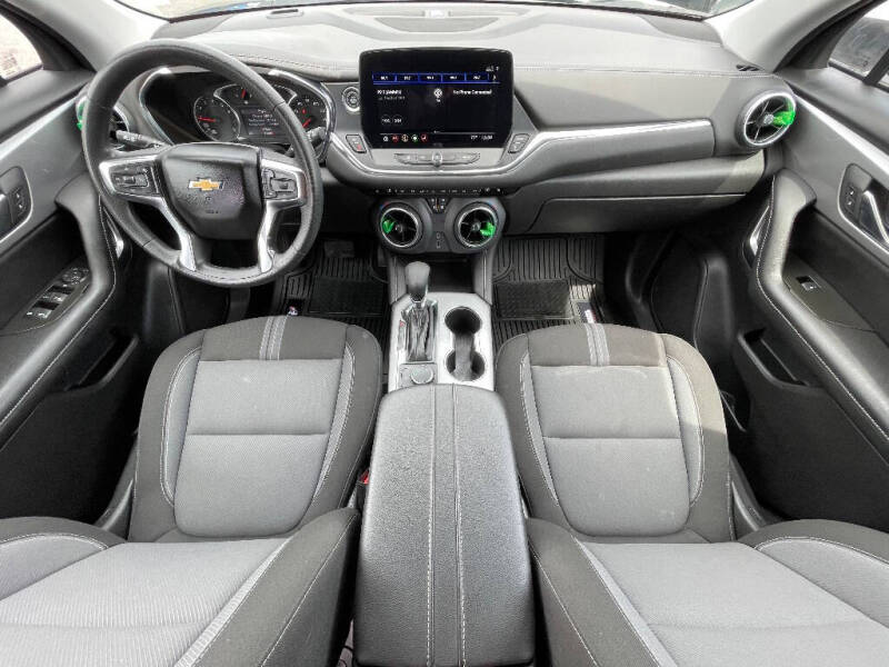 2025 Chevrolet Blazer LT
