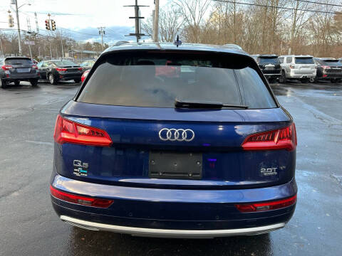 2018 Audi Q5 2.0T quattro Premium Plus