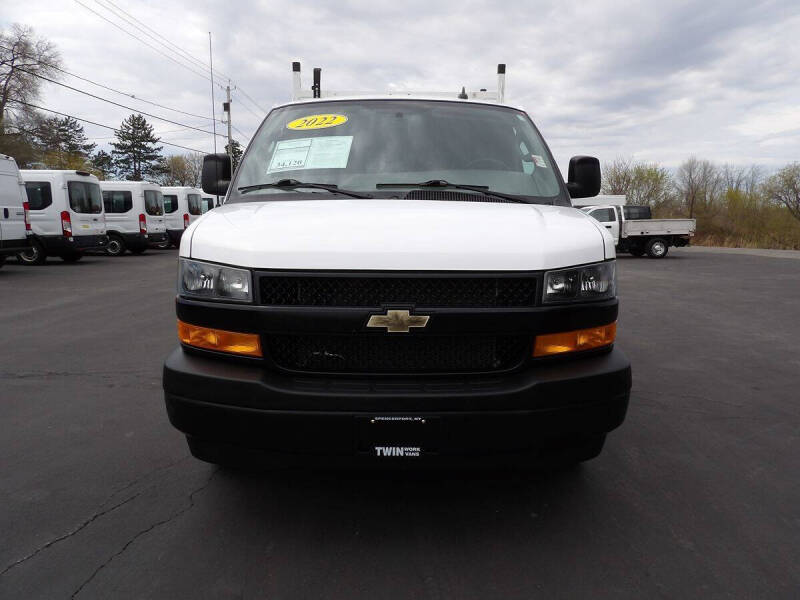 2022 Chevrolet Express 2500