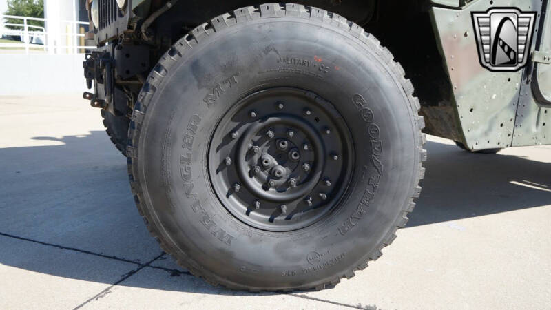 1991 AM General Hummer