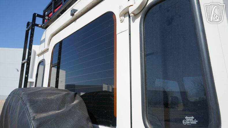 1998 Land Rover Defender