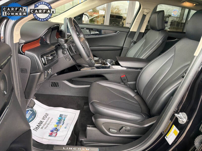 2022 Lincoln Nautilus Reserve