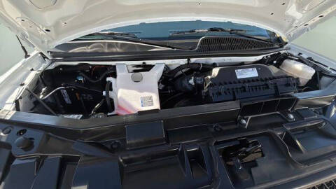 2024 Chevrolet Express LT 3500