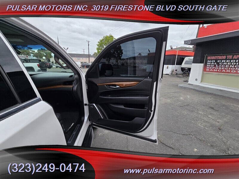 2017 Cadillac Escalade Luxury