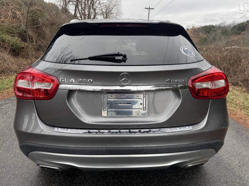 2017 Mercedes-Benz GLA GLA 250 4MATIC