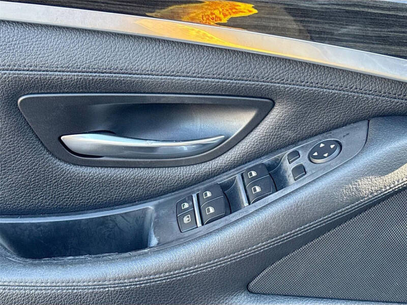 2014 BMW 5 Series 550i