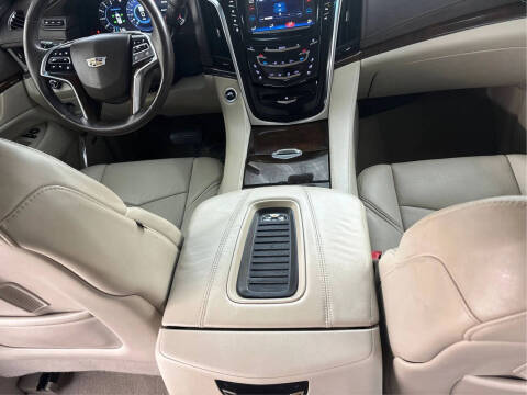 2017 Cadillac Escalade Premium Luxury