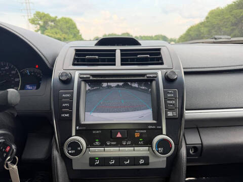 2014 Toyota Camry SE